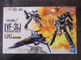 画像2:  HG 1/100 VF-31J ジークフリード (ハヤテ・インメルマン機)  (2)