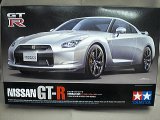 タミヤ 1/24 スポーツカーシリーズ No.300 ＮＩＳＳＡＮ ＧＴ‐Ｒ