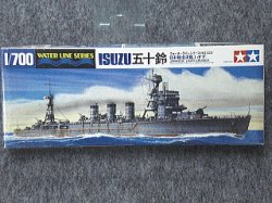 画像1: タミヤ 1/700 WLシリーズ No.323 日本海軍 軽巡洋艦 五十鈴
