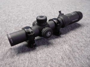 画像1: Ｖｅｃｔｏｒ Ｏｐｔｉｃｓ ライフルスコープ Ｆｏｒｅｓｔｅｒ １-５x２４ ＧｅｎII (1)