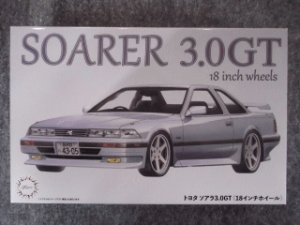 画像1: フジミ 1/24 インチアップシリーズ No.ID328 トヨタ ソアラ3.0GT(18インチホイール) (1)