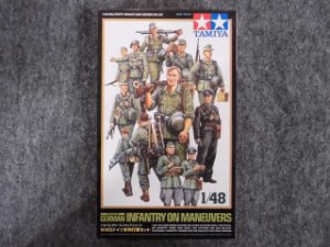 画像1: タミヤ 1/48 ＭＭシリーズ No.32530 WWII ドイツ歩兵行軍セット (1)