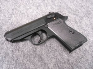 画像1: (１０歳以上用）クラウン ハイランクエアーコッキング ワルサー PPK/S (1)