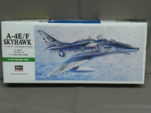 画像1: ハセガワ 1/72 航空機シリーズ No.B-09 Ａ-４Ｅ/Ｆ スカイホーク (1)