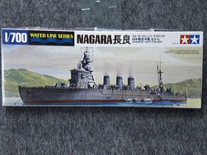 画像1: タミヤ 1/700 WLシリーズ No.322 日本海軍 軽巡洋艦 長良 (1)